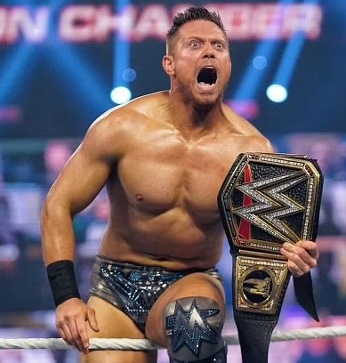 10 lutadores com passagem pelo NXT que mais conquistaram cinturões na WWE —  WrestleBR
